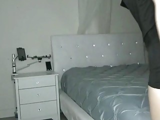 Solo girl masturbates and sniffs her panties 