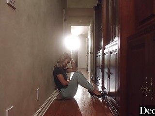 Kayden Kross and Ryan Ryans enjoy filthy lesbian fuck together